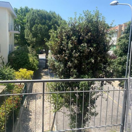 Via Pesaro A/C Apartment Marcelli Luaran gambar