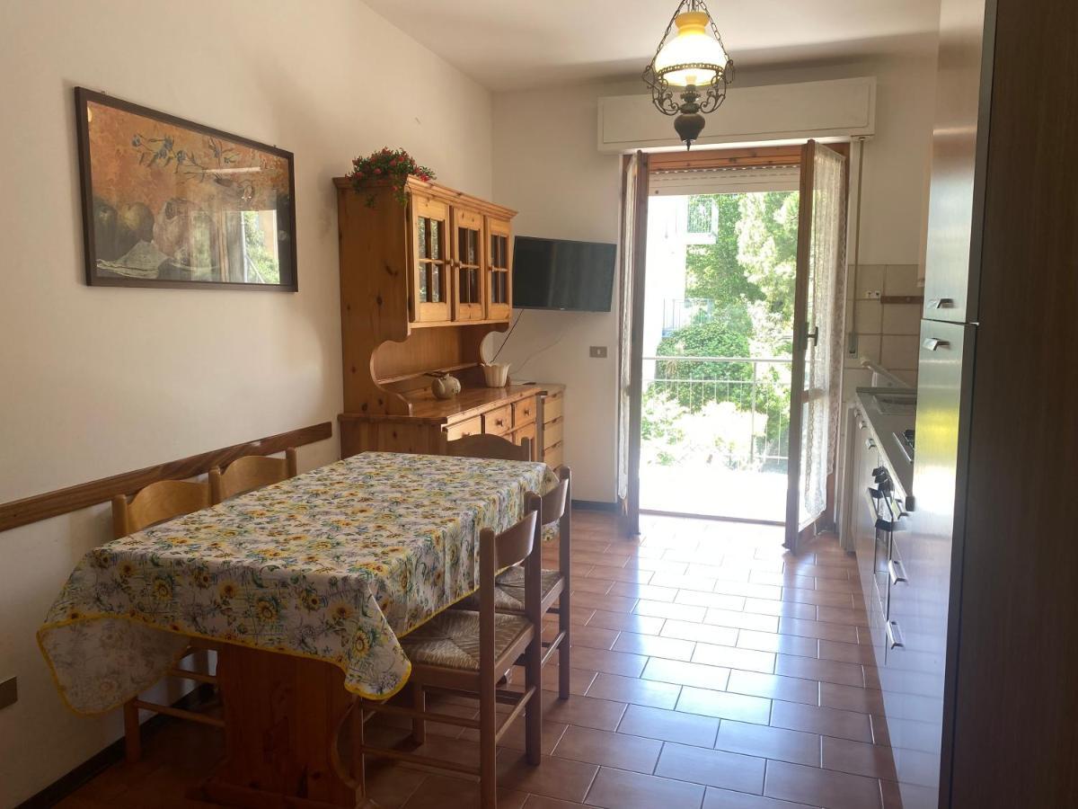 Via Pesaro A/C Apartment Marcelli Luaran gambar
